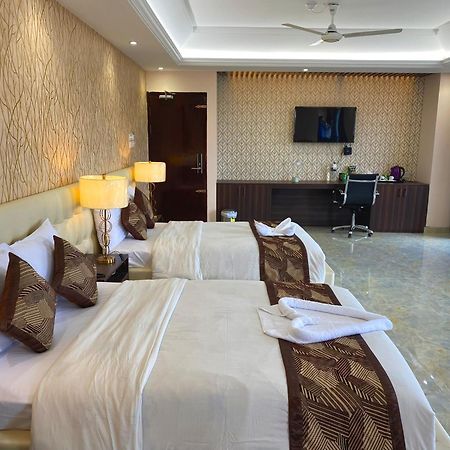 Hotel Valentino Noakhali Exterior foto